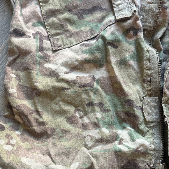 Camouflage Army Men's Tactical Shirt zip up - Picture 2 of 2